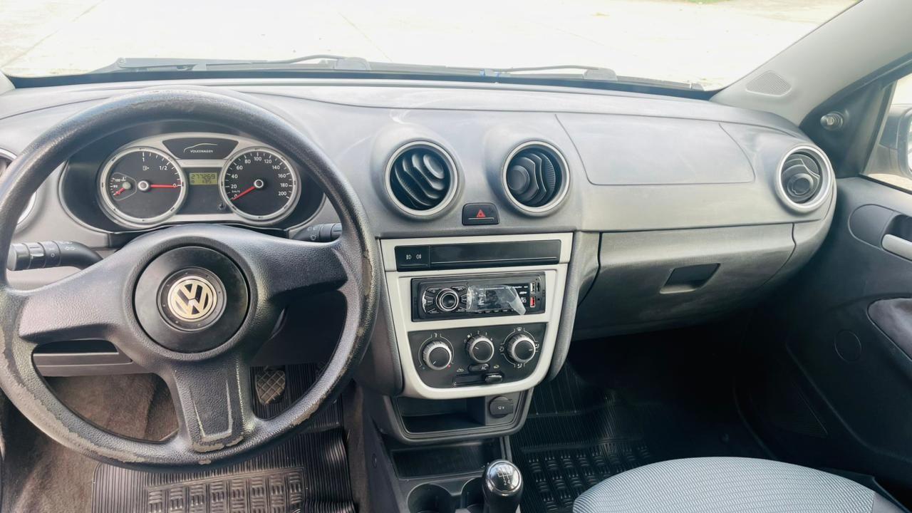 VOLKSWAGEN Gol - Foto