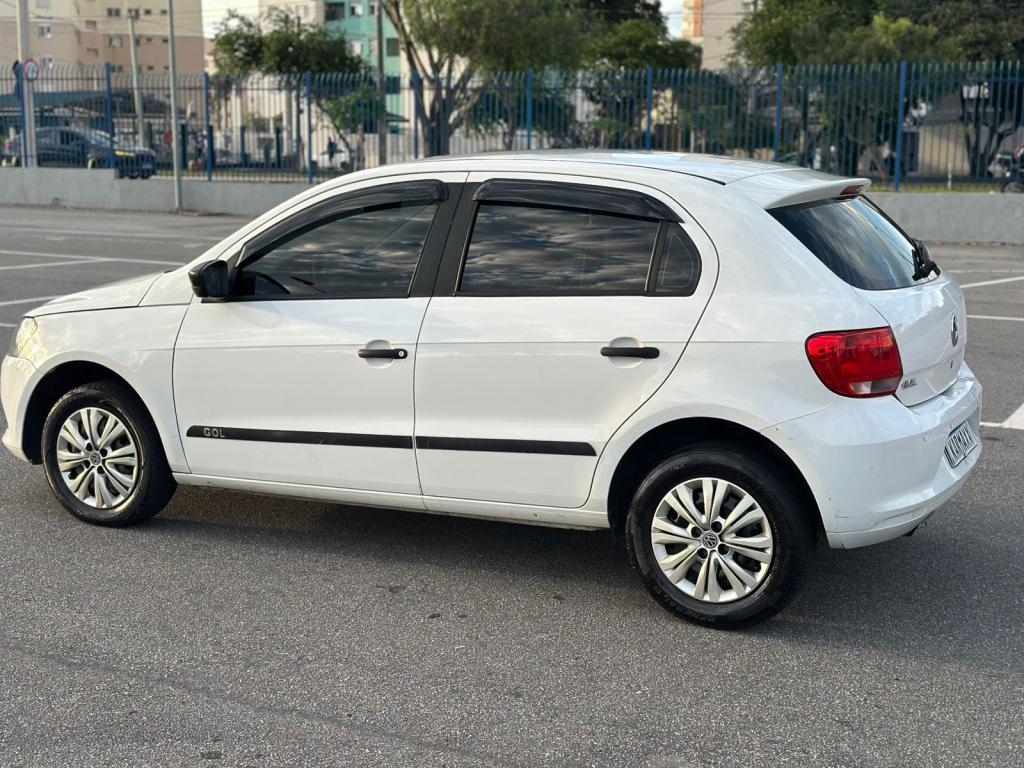 VOLKSWAGEN Gol - Foto