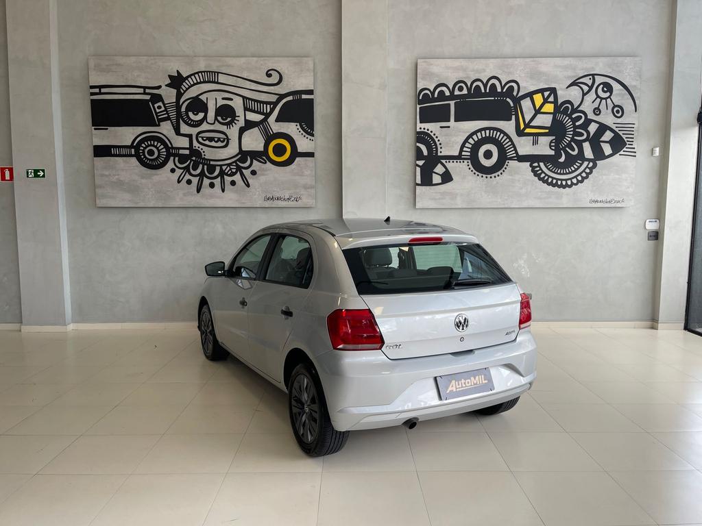 VOLKSWAGEN Gol - Foto