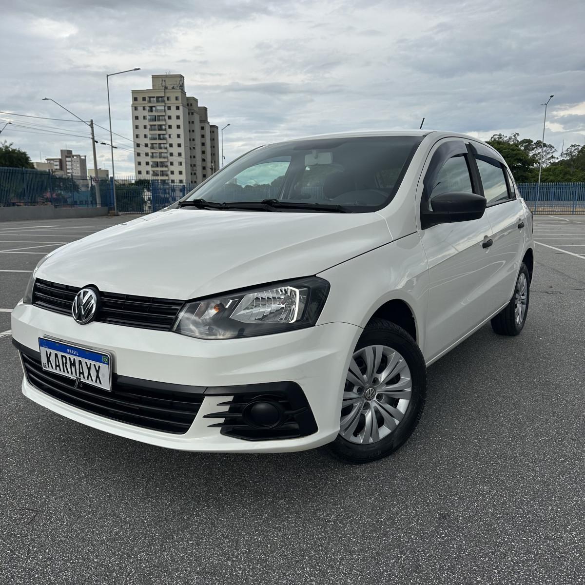 VOLKSWAGEN Gol