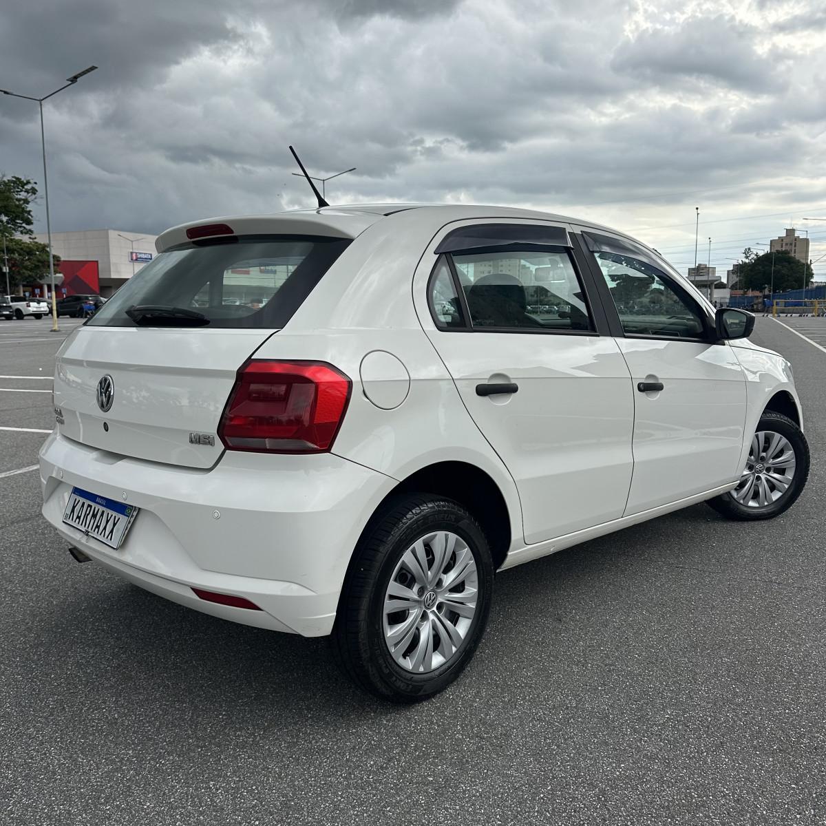 VOLKSWAGEN Gol - Foto