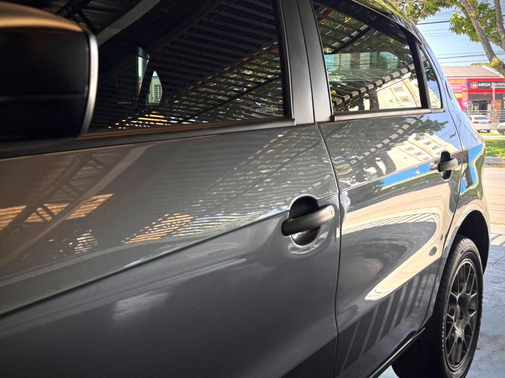 VOLKSWAGEN Gol - Foto