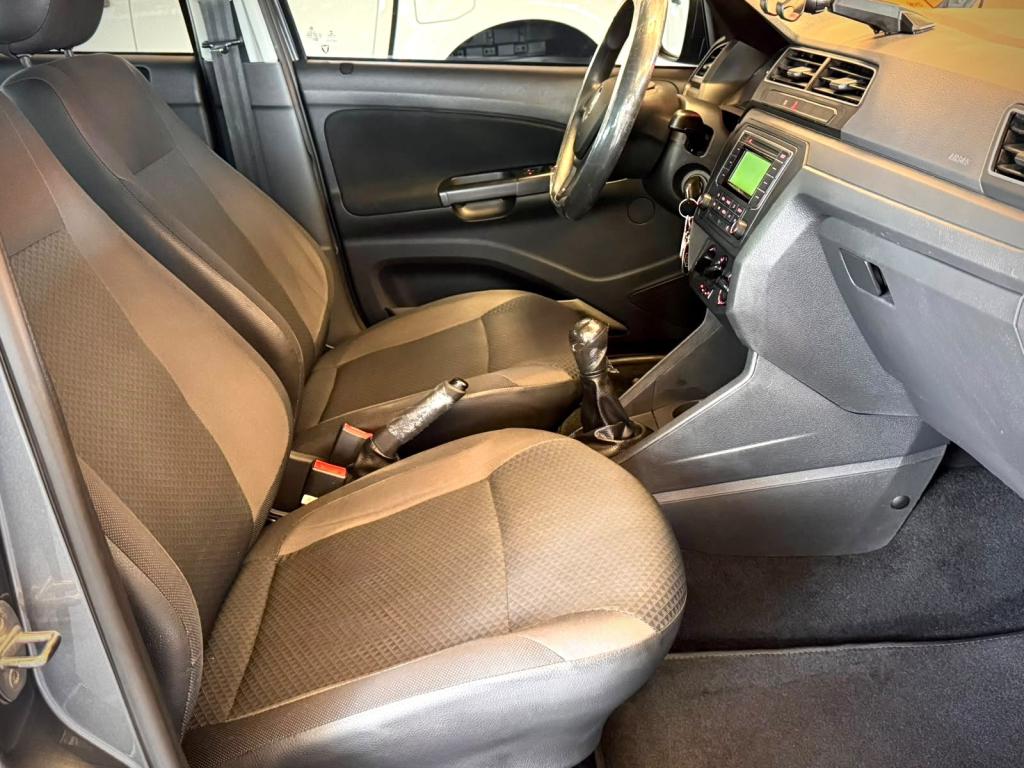 VOLKSWAGEN Gol - Foto