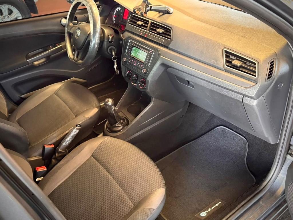 VOLKSWAGEN Gol - Foto