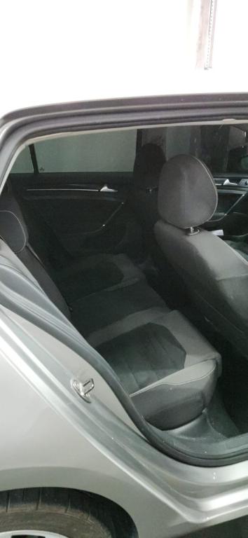VOLKSWAGEN Golf - Foto