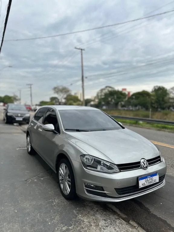VOLKSWAGEN Golf - Foto