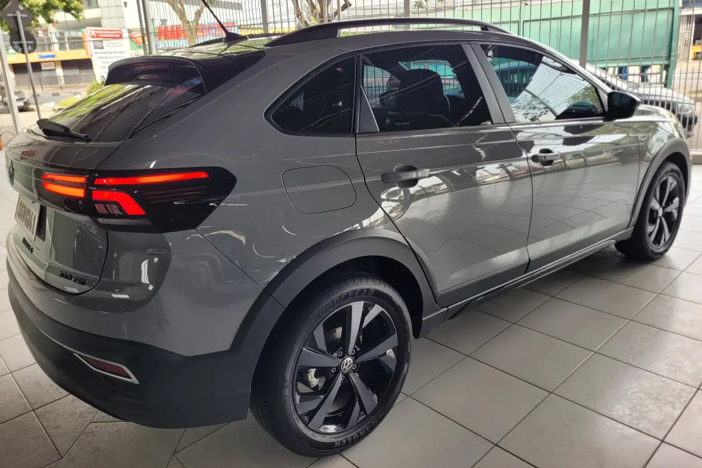 VOLKSWAGEN Nivus - Foto