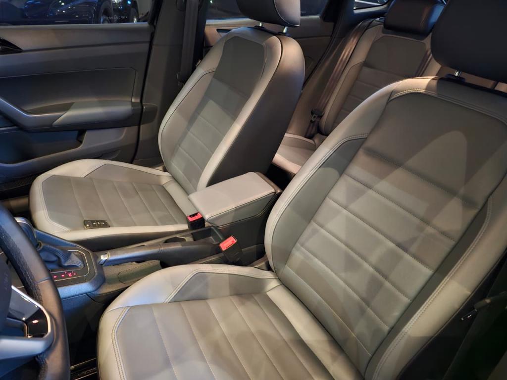 VOLKSWAGEN Nivus - Foto