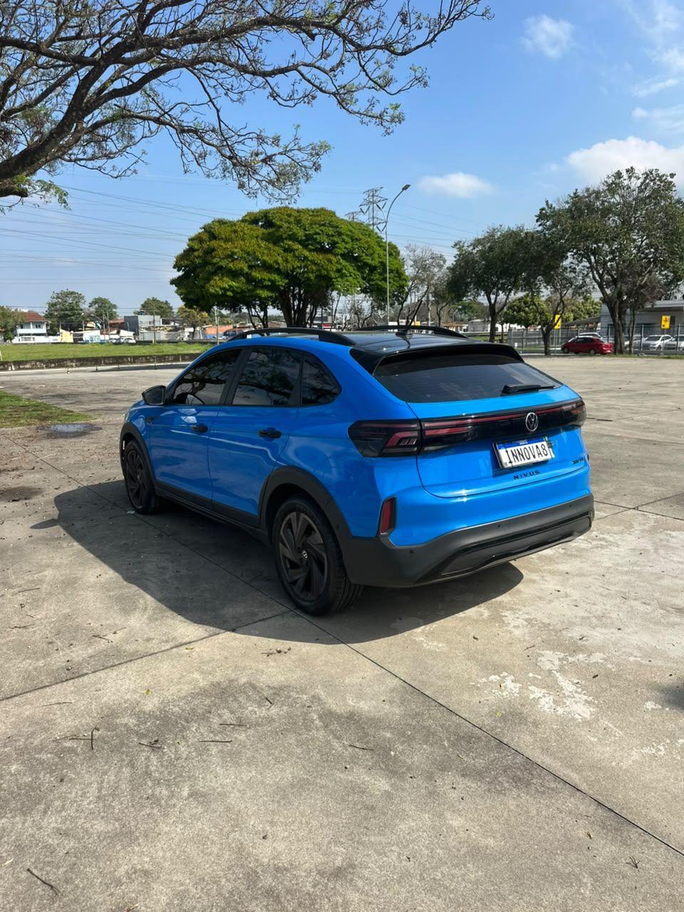 VOLKSWAGEN Nivus - Foto