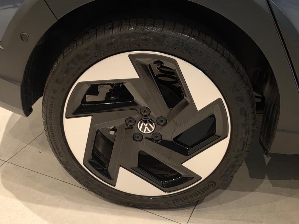 VOLKSWAGEN Nivus - Foto