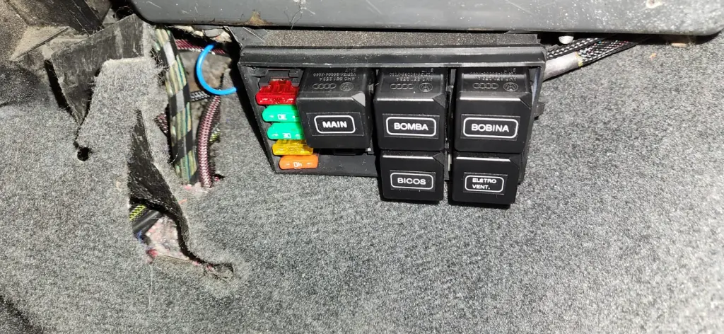 VOLKSWAGEN Parati - Foto