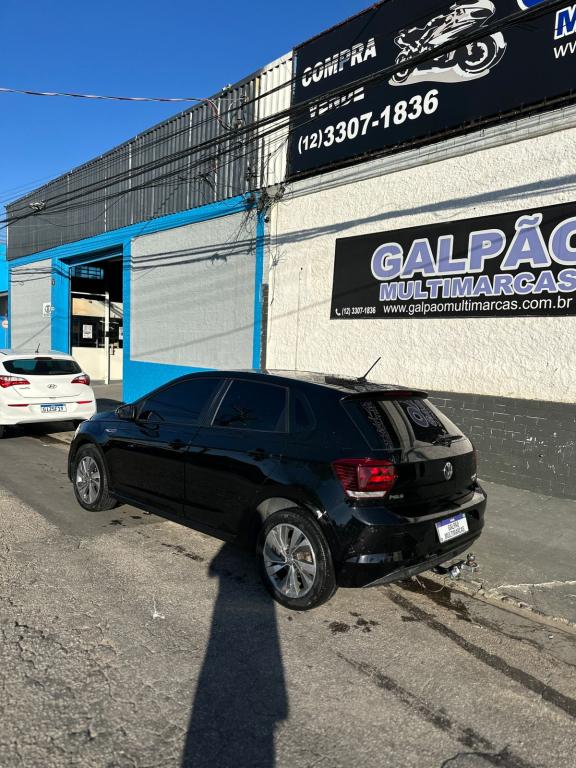 VOLKSWAGEN Polo Hatch - Foto