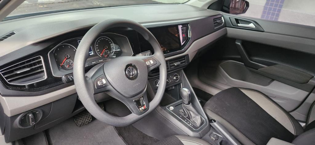 VOLKSWAGEN Polo Hatch - Foto