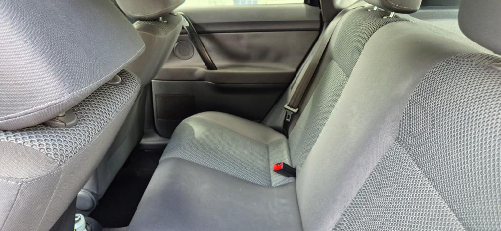 VOLKSWAGEN Polo Hatch - Foto