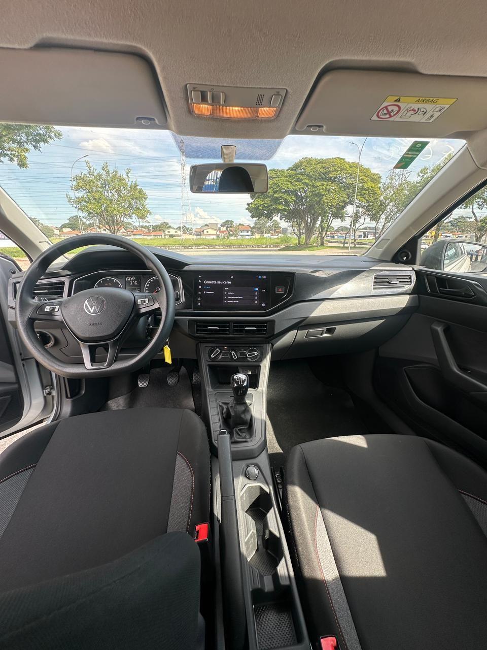 VOLKSWAGEN Polo Hatch - Foto