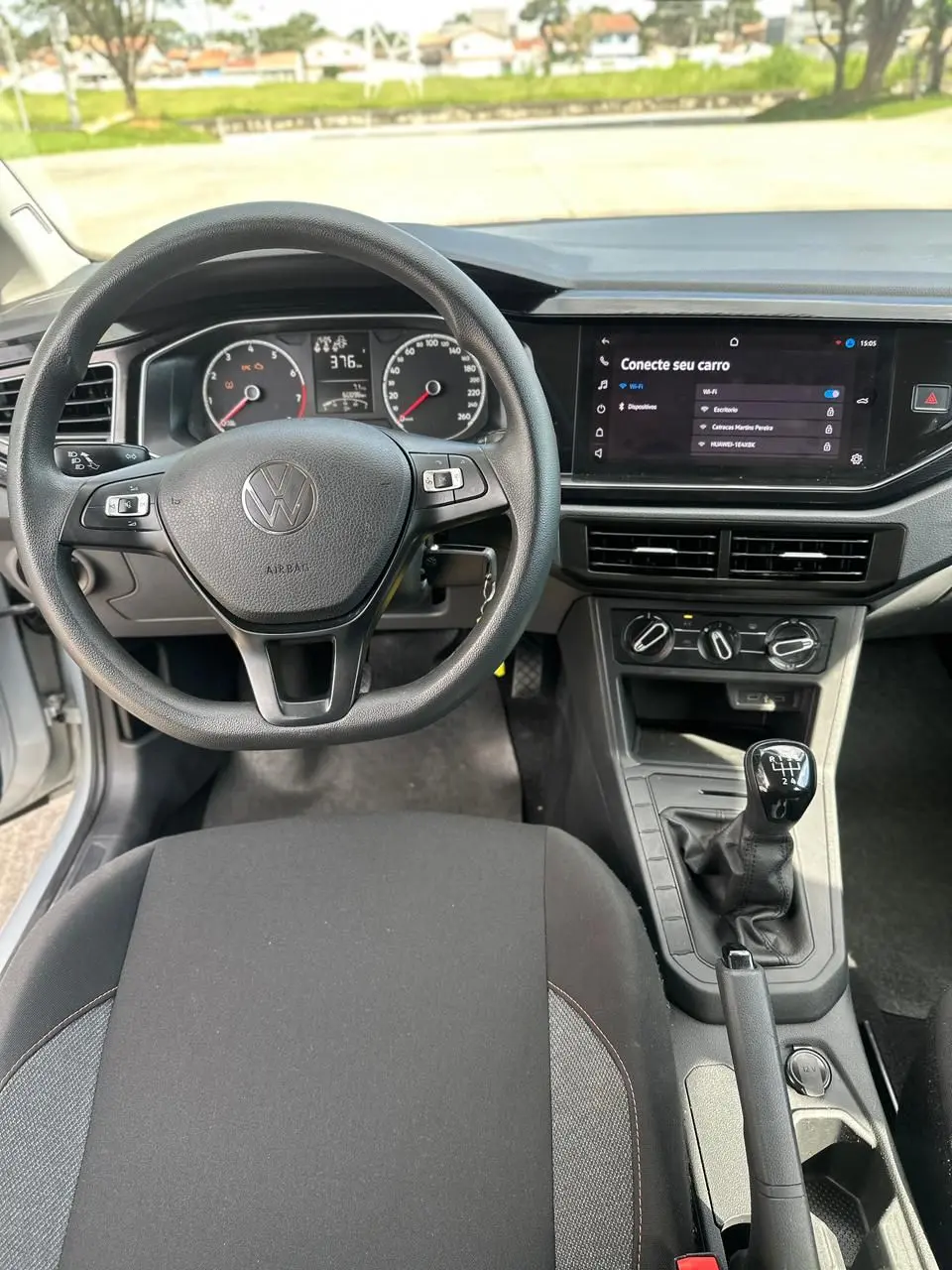 VOLKSWAGEN Polo Hatch - Foto