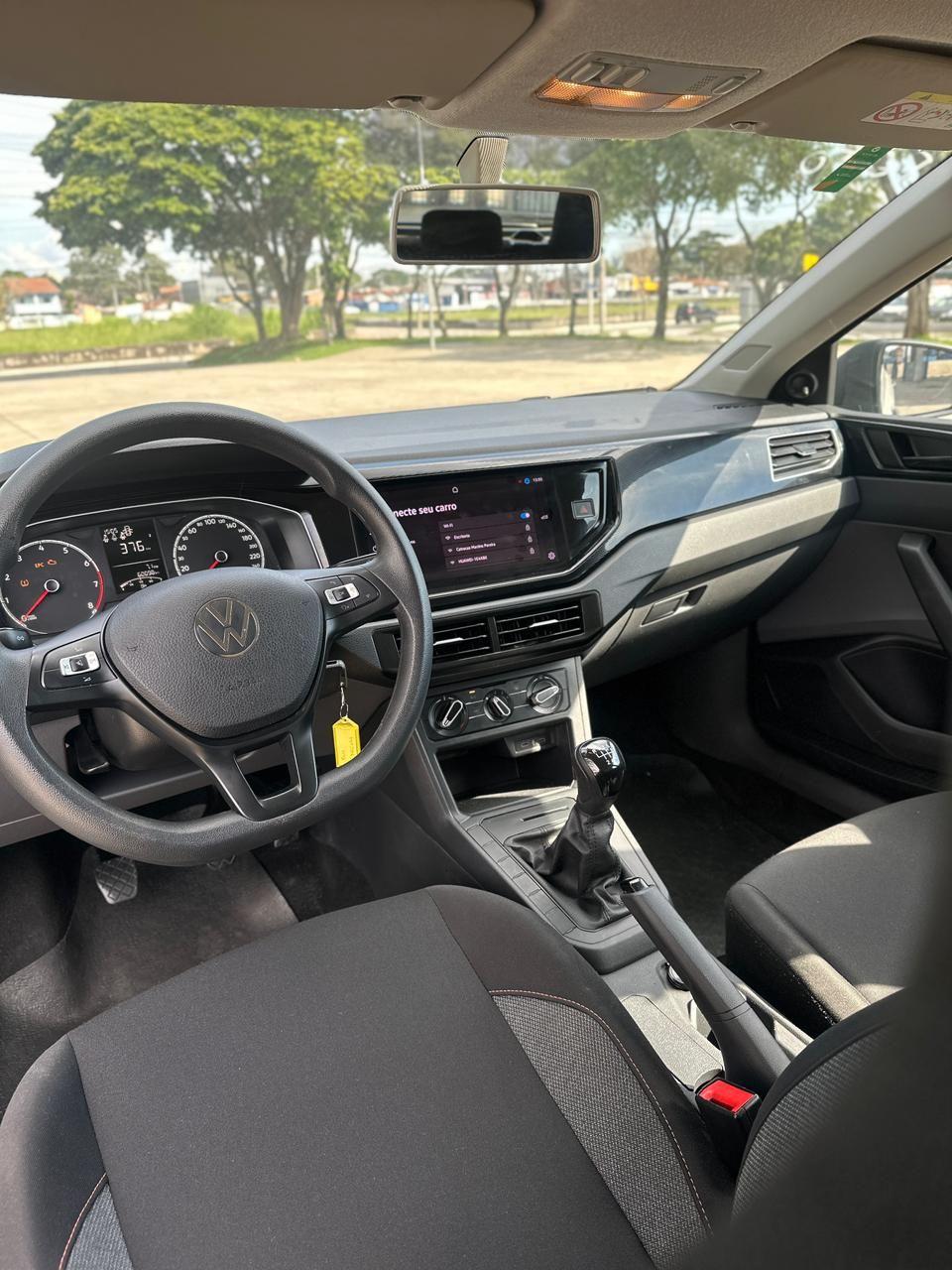 VOLKSWAGEN Polo Hatch - Foto