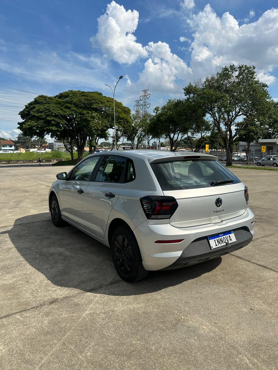 VOLKSWAGEN Polo Hatch - Foto