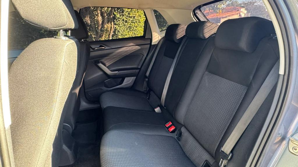 VOLKSWAGEN Polo Hatch - Foto