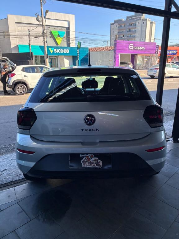 VOLKSWAGEN Polo Hatch - Foto