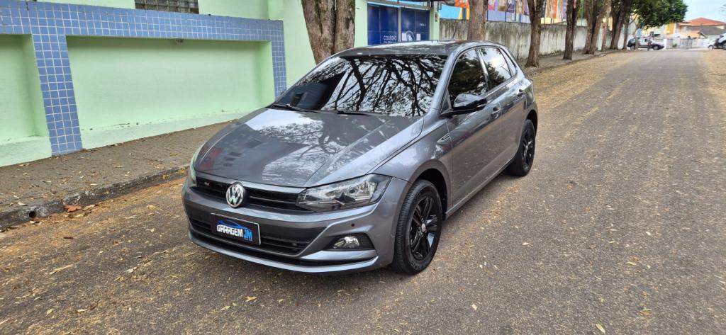 VOLKSWAGEN Polo Hatch - Foto