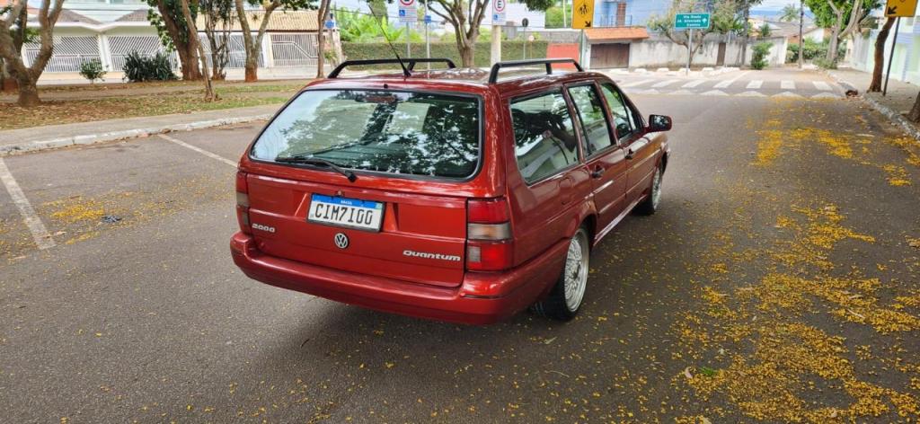 VOLKSWAGEN Santana Quantum - Foto