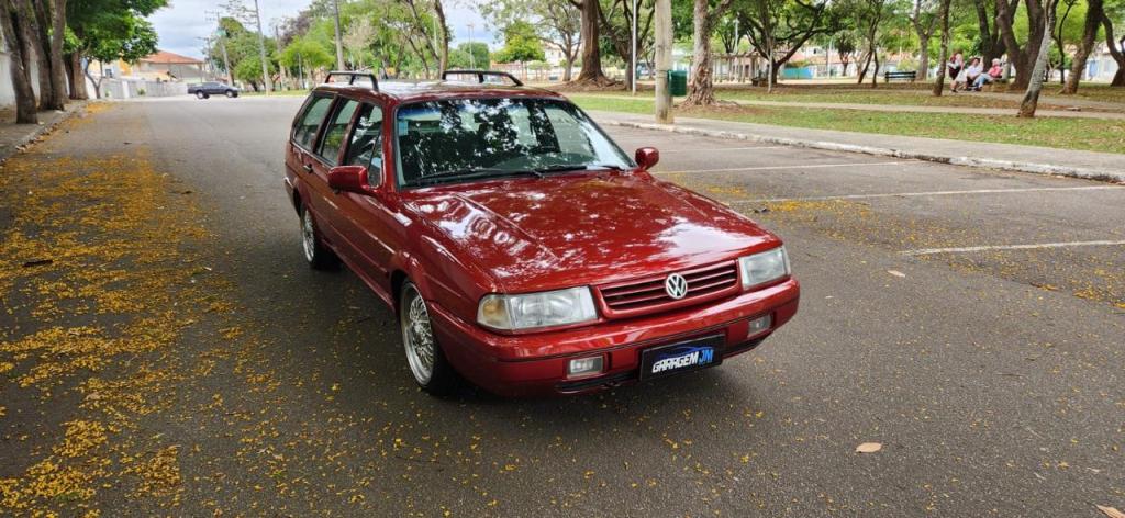 VOLKSWAGEN Santana Quantum - Foto