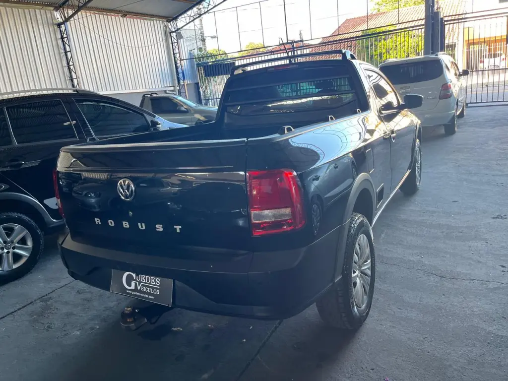 VOLKSWAGEN Saveiro - Foto