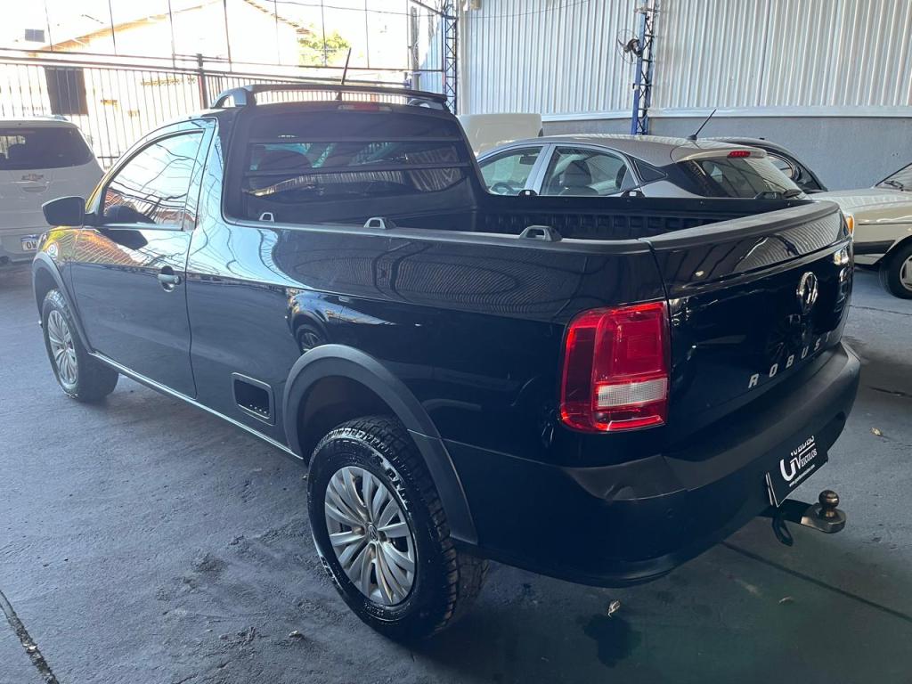 VOLKSWAGEN Saveiro - Foto