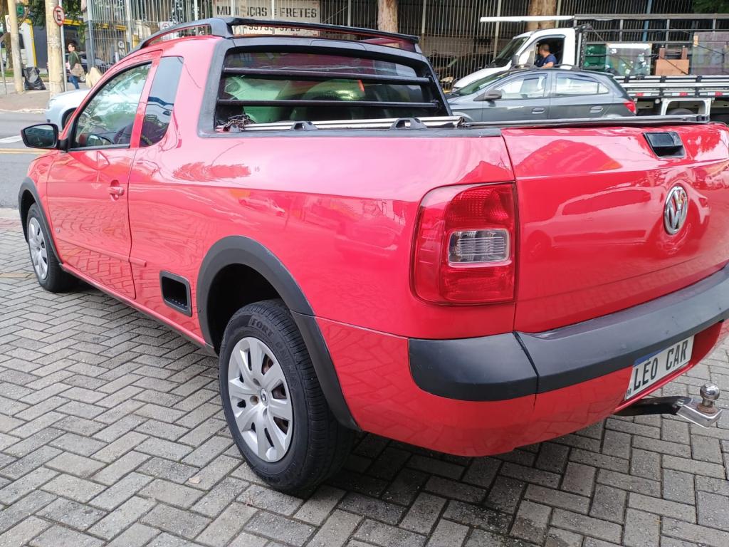 VOLKSWAGEN Saveiro - Foto