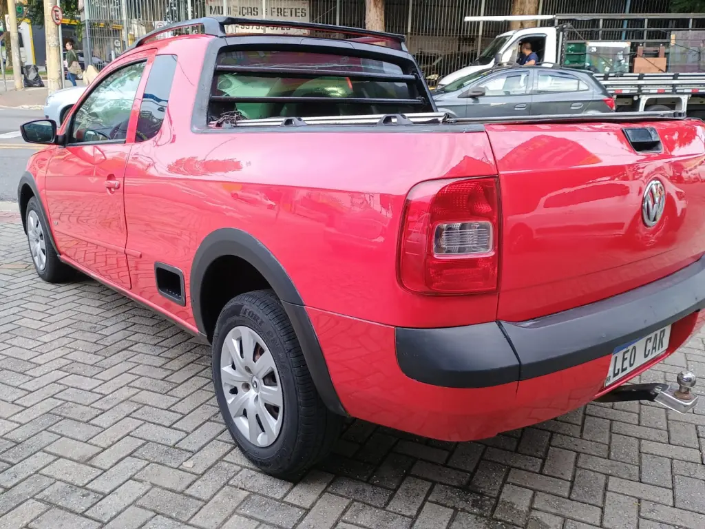 VOLKSWAGEN Saveiro