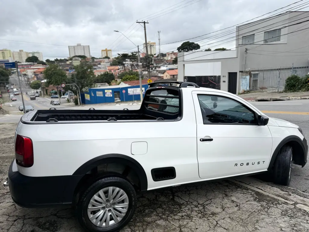 VOLKSWAGEN Saveiro - Foto