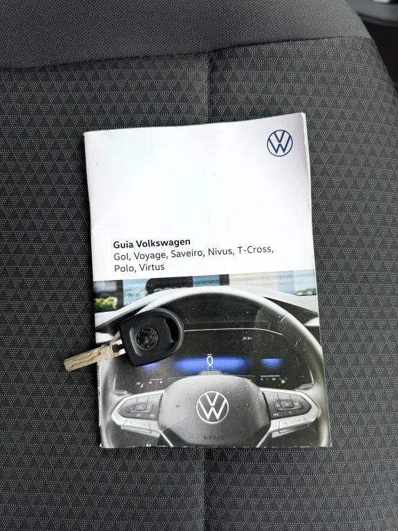 VOLKSWAGEN Saveiro - Foto