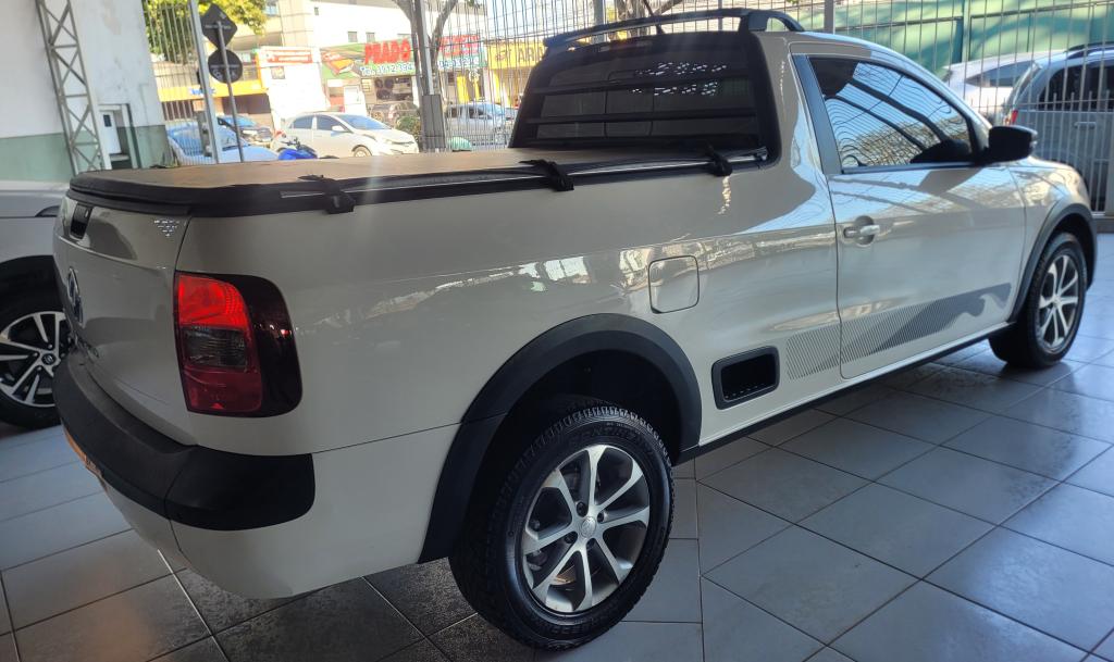 VOLKSWAGEN Saveiro - Foto