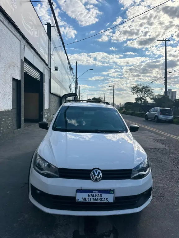 VOLKSWAGEN Saveiro - Foto