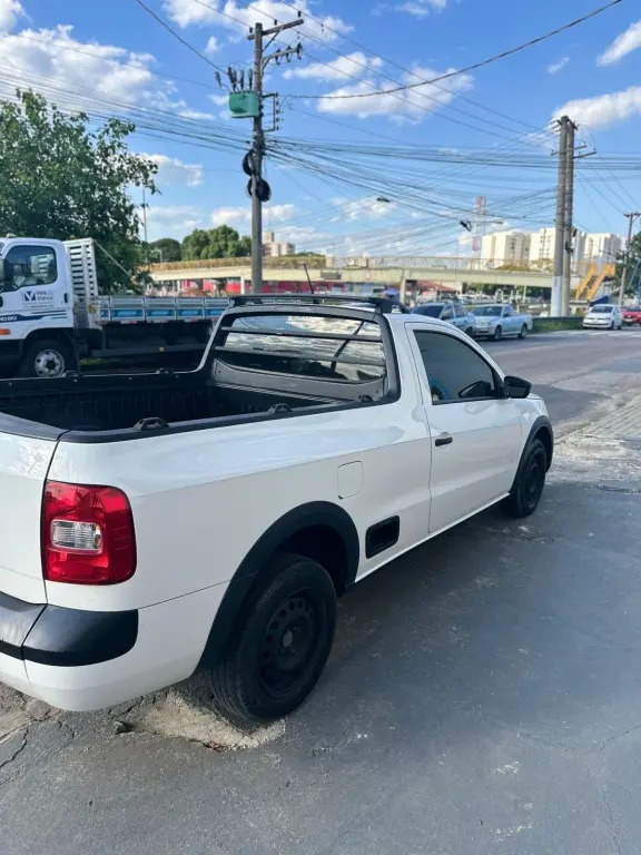 VOLKSWAGEN Saveiro - Foto