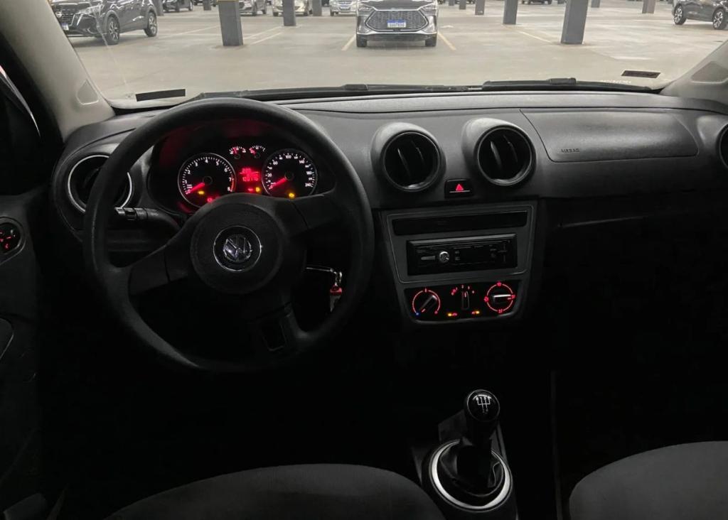 VOLKSWAGEN Saveiro - Foto