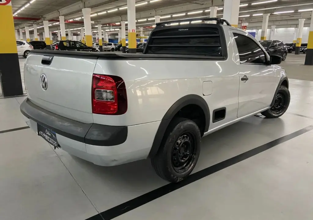 VOLKSWAGEN Saveiro - Foto