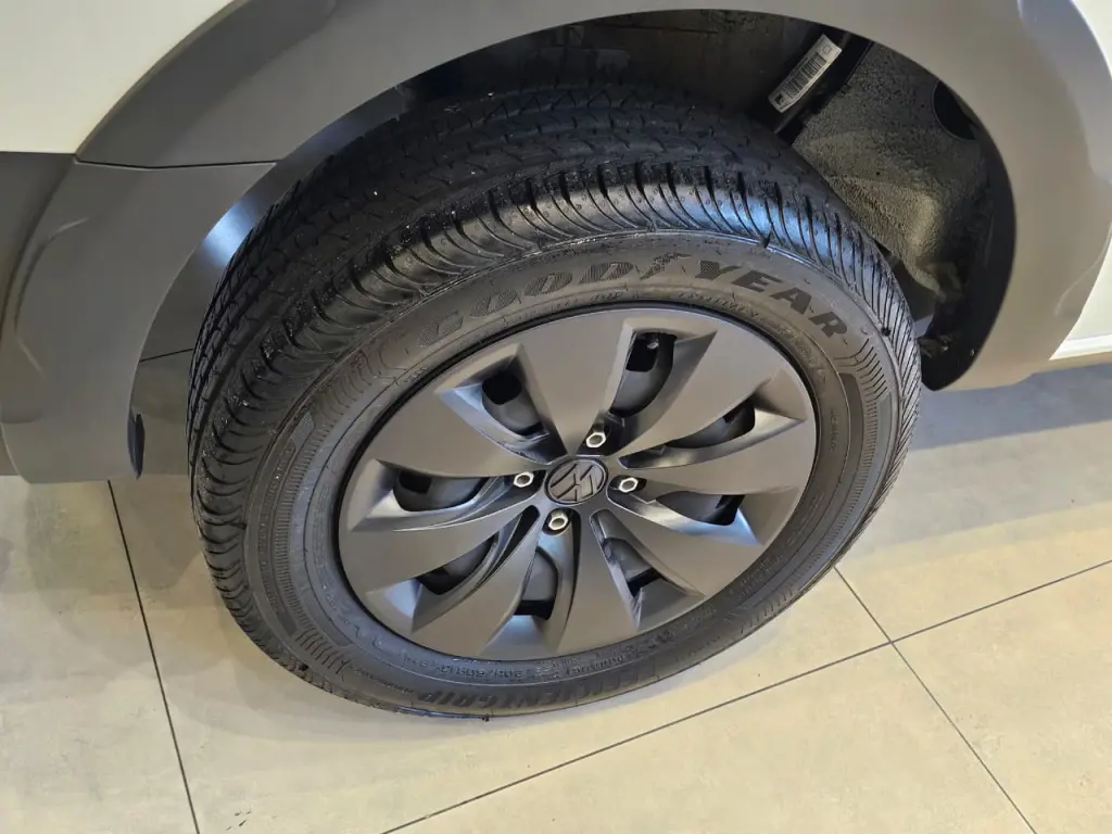 VOLKSWAGEN Saveiro - Foto