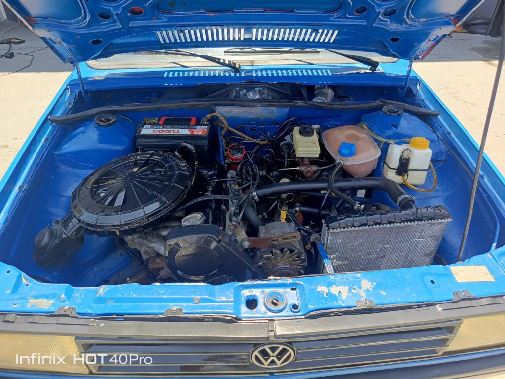 VOLKSWAGEN Saveiro - Foto