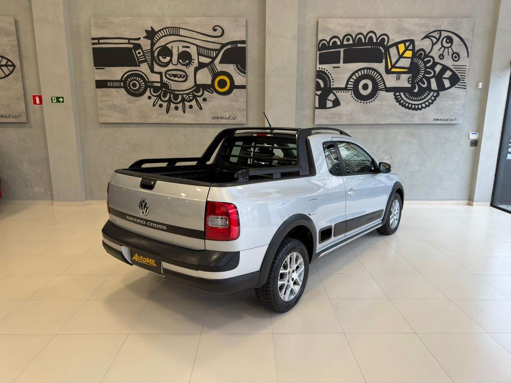 VOLKSWAGEN Saveiro - Foto