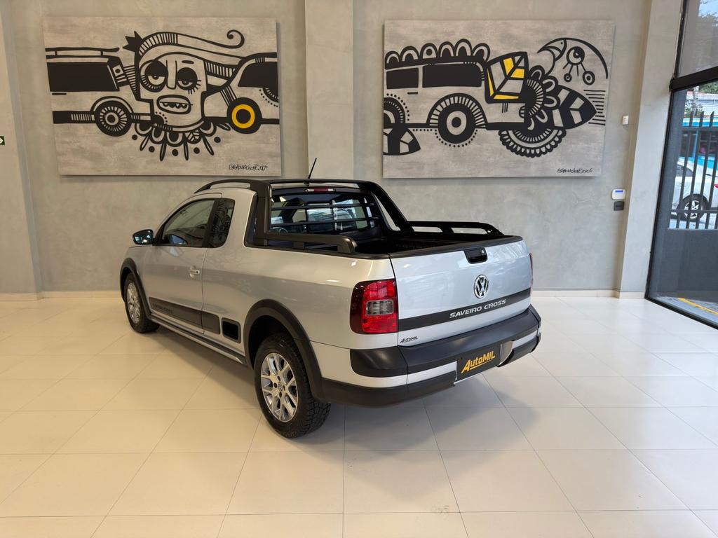 VOLKSWAGEN Saveiro - Foto