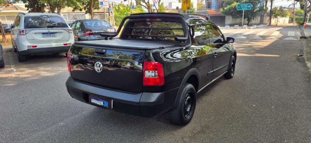 VOLKSWAGEN Saveiro - Foto