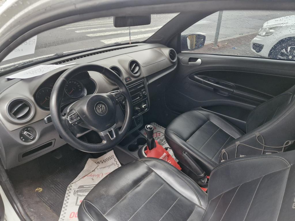 VOLKSWAGEN Saveiro - Foto