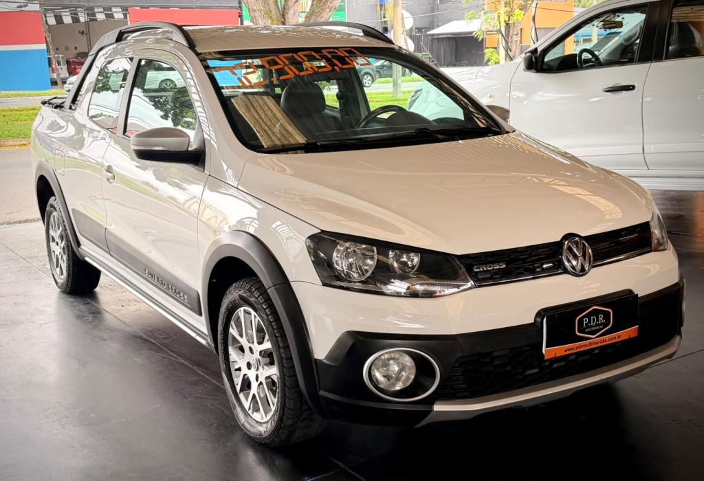 VOLKSWAGEN Saveiro - Foto