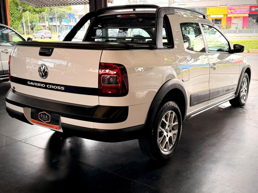 VOLKSWAGEN Saveiro - Foto