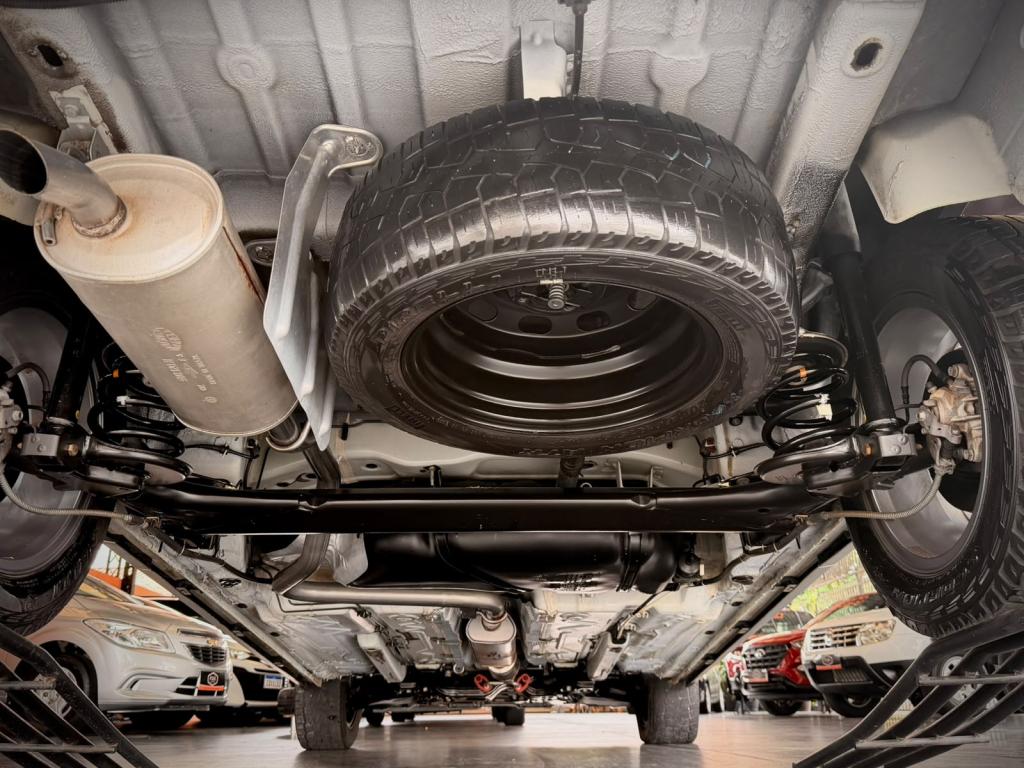 VOLKSWAGEN Saveiro - Foto