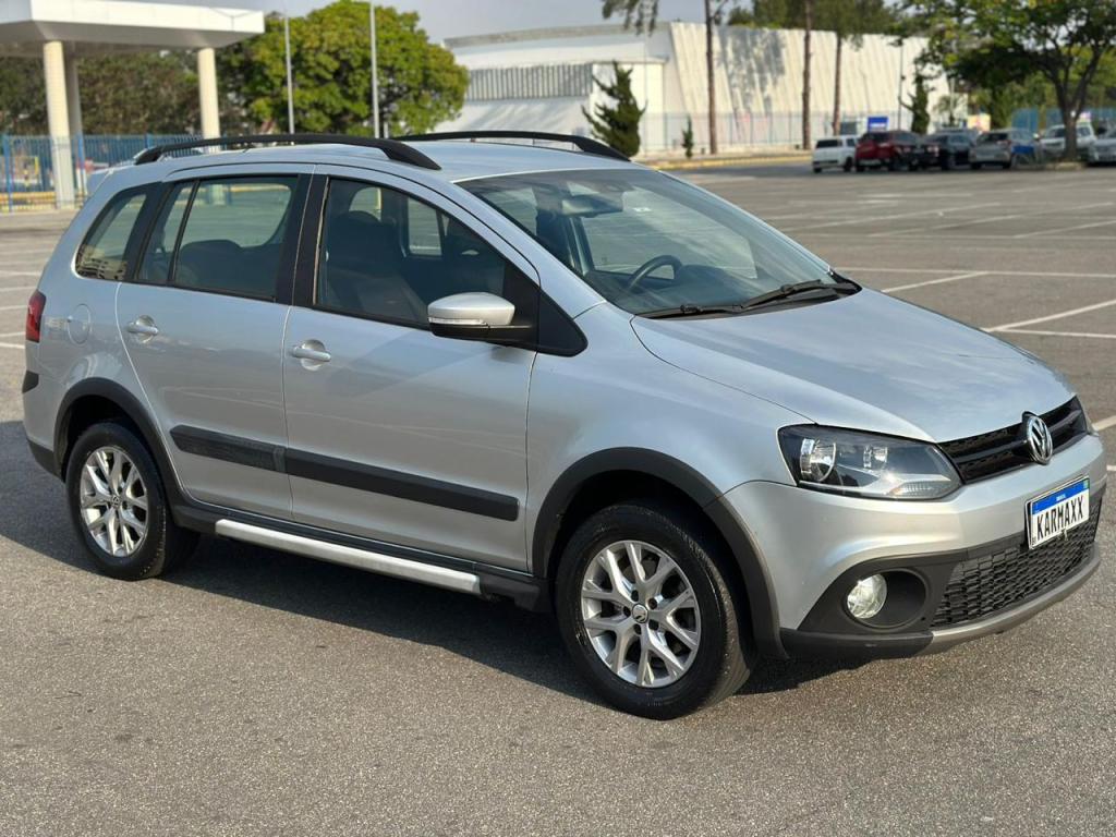 VOLKSWAGEN Space Cross - Foto