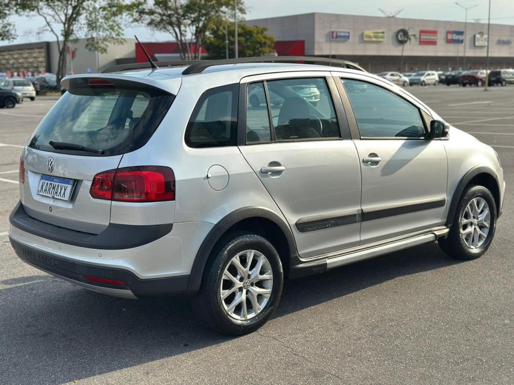 VOLKSWAGEN Space Cross - Foto