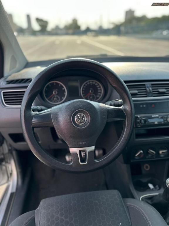 VOLKSWAGEN Space Cross - Foto